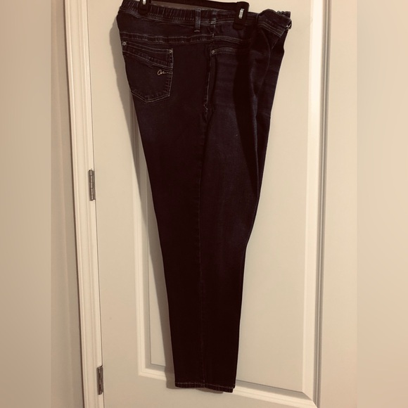 American Rag Deep Indigo Jeans - Picture 2 of 15